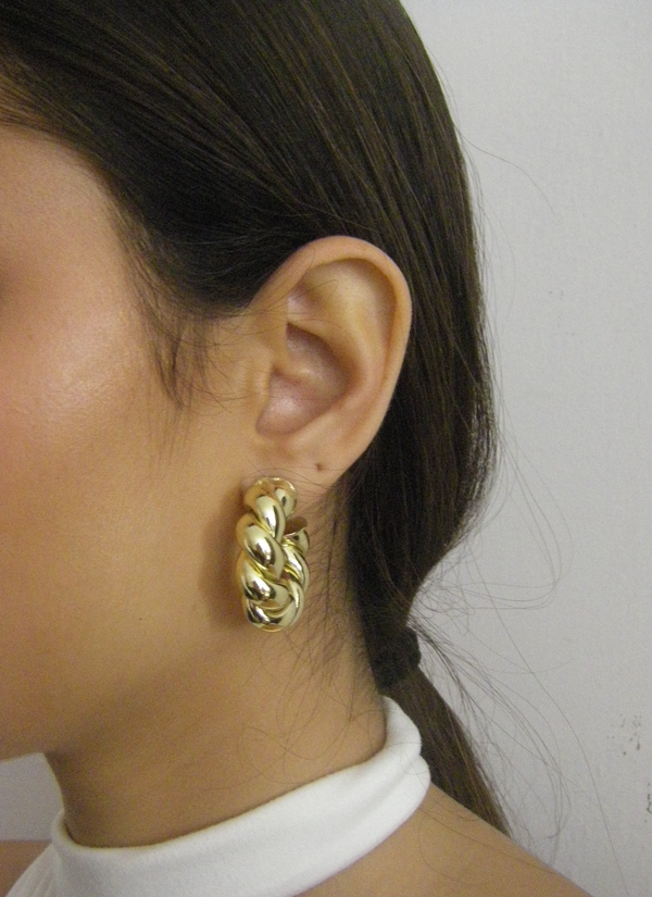 ARETES TRENZADO DORADO